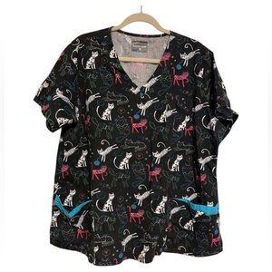BUTTER SOFT Women’s Scrub Top Black Sz 2X Cats Design Vet Tech Veterinarian